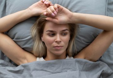 Combaterea insomniei natural: Fără medicamente