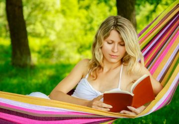 Top 3 motive pentru a alege lectura ca relaxare